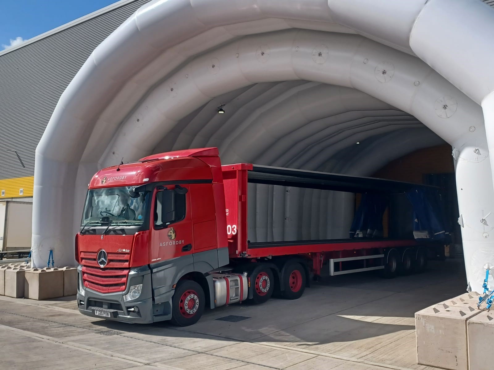 Innovative Inflatable Structures (1)